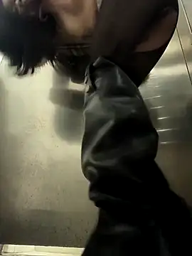 [8 Nov 17:36] Ticket Show - wsyx326 캠 모델의 동영상