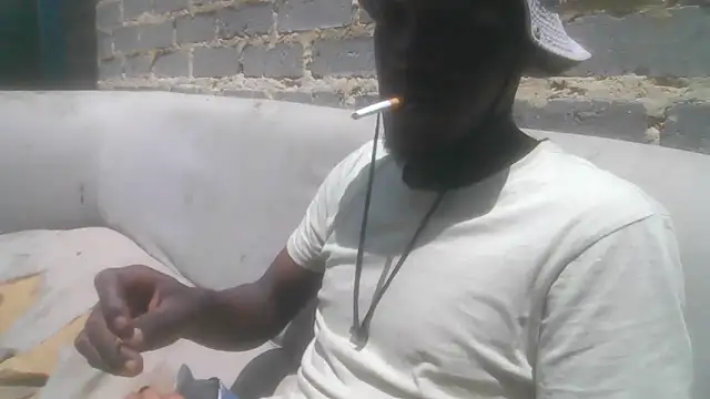 Smoke & jerk face show – video af Big_B_Cock_1 cam-model