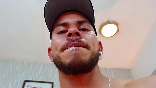[26 Jul 02:16] Spy Show – video od webkamerové modelky dylan_jacobx