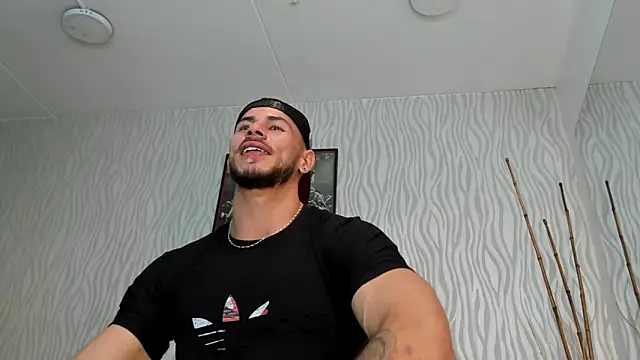 [10 Mar 22:35] Private Show – video od webkamerové modelky dylan_jacobx