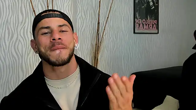 [27 Mar 21:17] Private Show – video od webkamerové modelky dylan_jacobx
