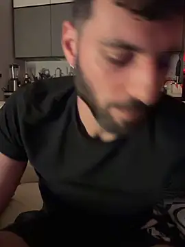 [26 Apr 00:19] Private Show - video van Simon-xx cam-model