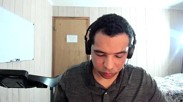 Dry Comedy: I'm The Biggest Threat To National Security - video by NaturalBeautyQueen cam model