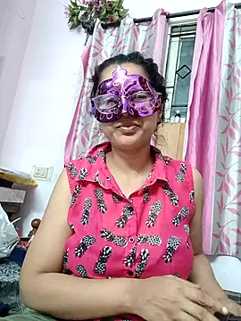 Xyz video - Video von thanusi_2 Cam-Model