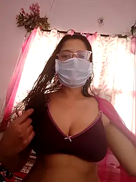 Xyz video - Video von thanusi_2 Cam-Model