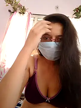 Xyz video - Video von thanusi_2 Cam-Model