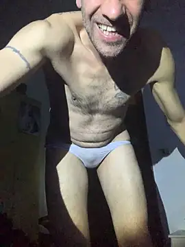 [27 Apr 01:23] Public Show－カメラキャストのTORAKIKI79の動画