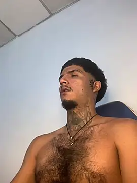 show my pi5s and my cum hottt