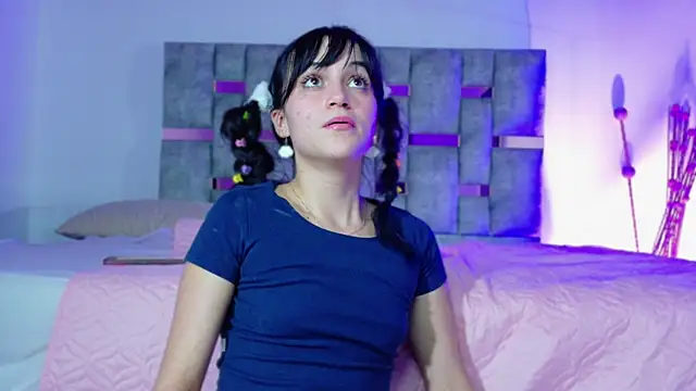 My back nake 😈 - LolaYun 캠 모델의 동영상