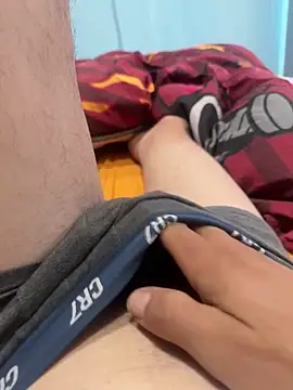 [22 Jun 06:42] Public Show - video od modelky/modela adiluci1