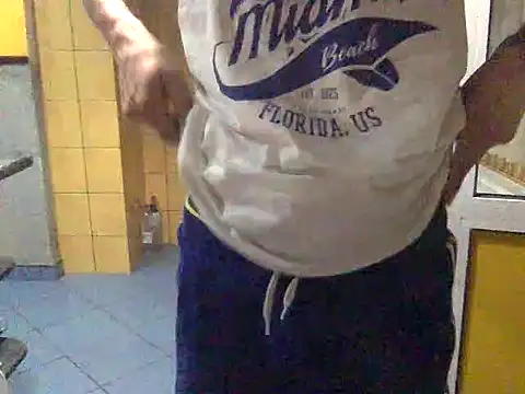 [7 Sep 20:54] Public Show - clip cu adiluci1 model videochat