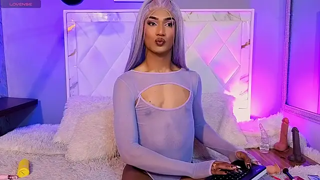 A SEXY AND HOT striptease