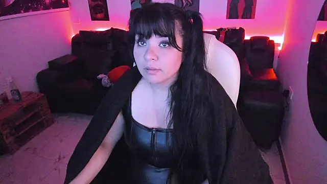 very deep throat 🫢🫢 - video by rini_bunny cam model