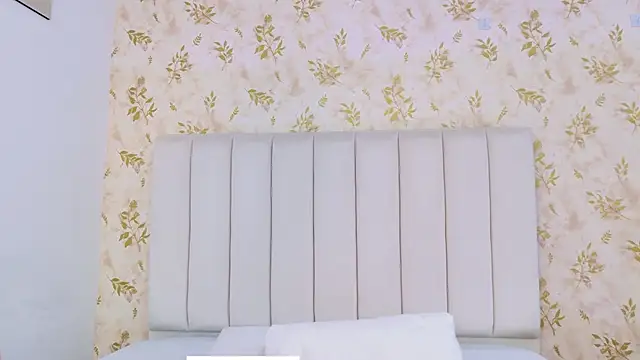 You'll want me to suck you off 💋 - video by AmbherBlake cam model