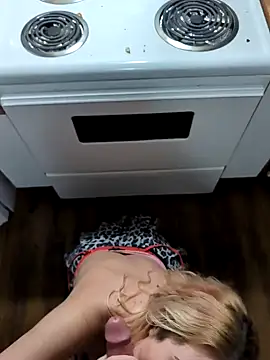 Kitchen POV BJ! - [3 Jan 22:25] Public Show - video by EllieEnchantress cam model
