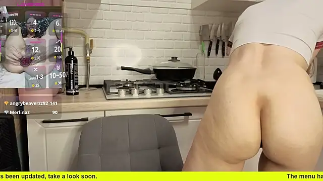 Spy Show-orange plugs in dogs and big gapping - video by Edena_ cam model