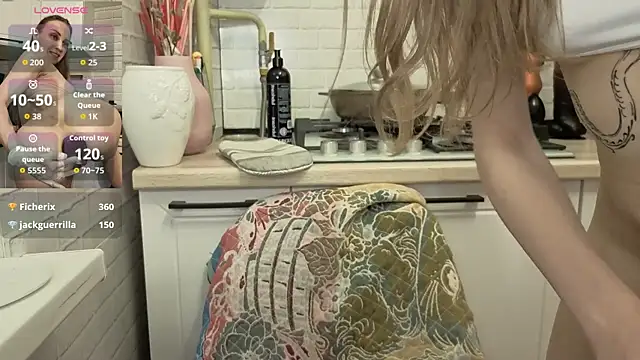 Spy Show BALL IN ASS + AF + GAPING + FARTING + EGG PLUG + BOTTLE IN ASS