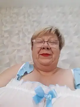 [13 Jun 08:36] Private Show - Video von LettieXMagdalen Cam-Model
