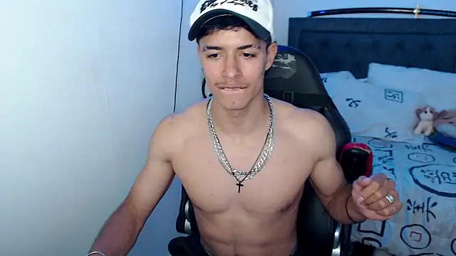 Nice cumshow