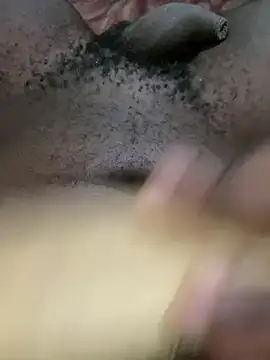 Hairy meat😍🍑🍆－カメラキャストのHandRelieferの動画