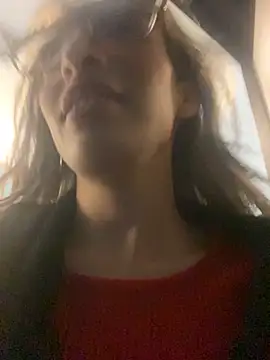 Fuck my pussy in heels! - video by Emilia_Bons cam model