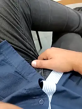 [23 Oct 14:14] Public Show - video by geimos36 cam model