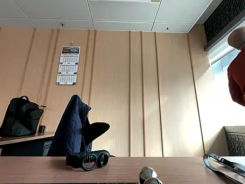 [31 Dec 15:47] Private Show - vídeo de la modelo de cam TKSnoopy7