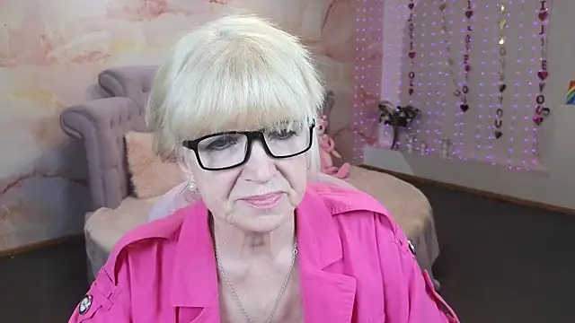 [15 Jul 13:50] Spy Show - video van Sabina_Ros cam-model