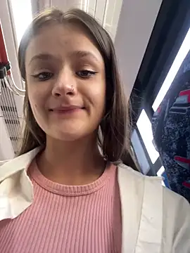 RISKY pussy play right in train - video by KittyQueeny cam model