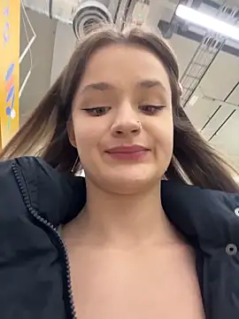 Dildo ride in PUBLIC WOW crazy show - video by KittyQueeny cam model