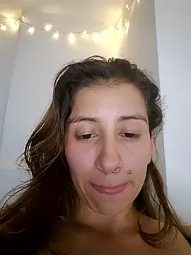 🐸🐸 - video by aytanna_torrez cam model