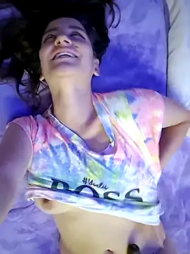 Very hoy 🥵🥵 - فيديو من aytanna_torrez موديل الكام