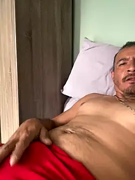 [25 Oct 15:56] Spy Show - video by Chillo956 cam model