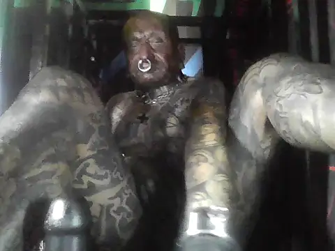 [1 Nov 13:49] Public Show - відео від вебкаммоделі object857