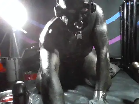 [23 Nov 23:49] Public Show - відео від вебкаммоделі object857