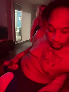 BigMFLuther and BigMFStaxxx - video by BigMfLuther cam model