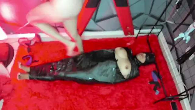 Wrapped like a mommy Anaís and tickle - subextremobdsm 캠 모델의 동영상