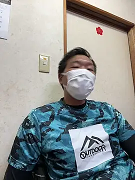 [25 Sep 17:05] Public Show - video by koukou322 cam model