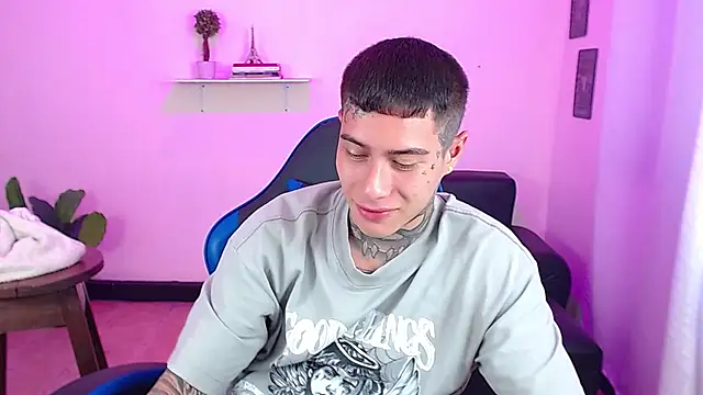 Cum for you - video của người mẫu cam setthomas