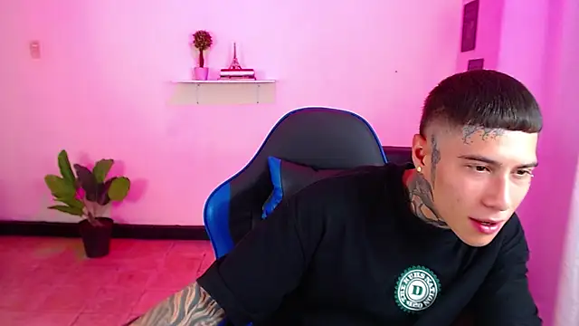 Show stockings 🦶🦶 - video của người mẫu cam setthomas