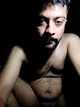 [15 Aug 00:25] Public Show - vídeo de la modelo de cam mehulsomm7