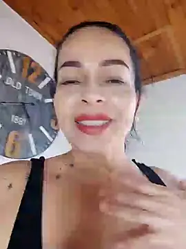Wet and naughty on the staircase 🔥💦 Private Show - vídeo de la modelo de cam istthalexa