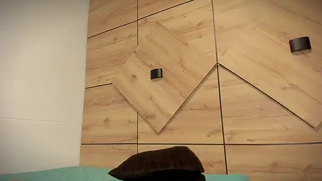 [12 Jul 10:54] Private Show - video by Isabelagomez1 cam model