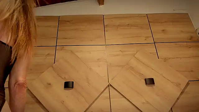 [14 Aug 14:00] Private Show - video by Isabelagomez1 cam model