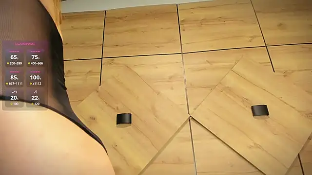 [22 Aug 17:21] Private Show - video by Isabelagomez1 cam model