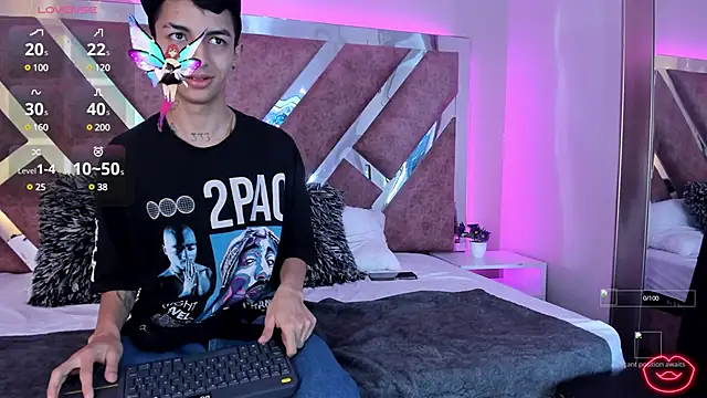 Abby is our bitch and has to suck our big cock 🍆🍆 - video di NickandAbby_ modella di cam