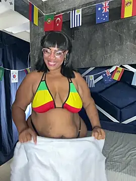 ANAL WITH A LOT OF EXTREME OIL