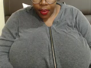 [29 May 16:50] Private Show – video od webkamerové modelky BoobsQueen46K