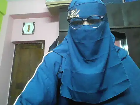 hijabi girl 2– nasrin_katoon_7 kameramodell videója