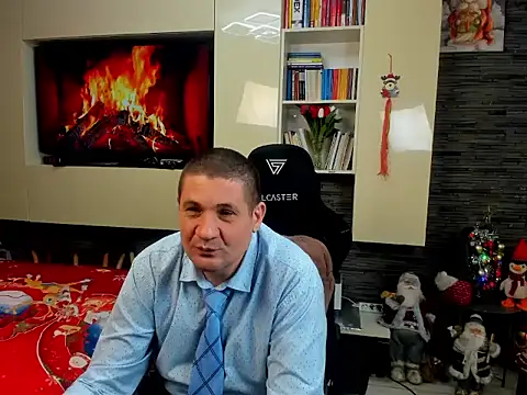 [21 Jan 23:05] Private Show - SpartacusDaddy48 캠 모델의 동영상